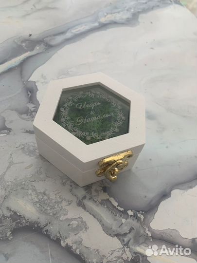 Шкатулка для обручальных колец