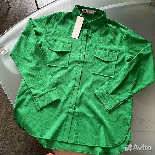 Рубашка новая зеленая (S-M)