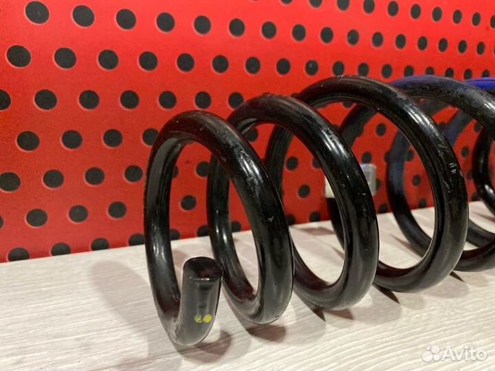 Пружина задняя Kia Proceed seurpj721 G4LH 1.5