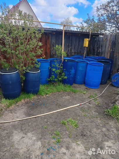 Бочка пластиковая 227литров и 124 литра бу