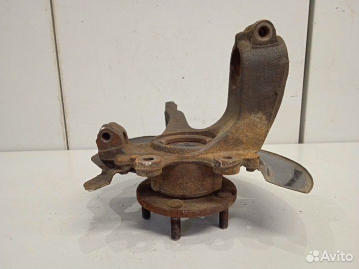 Кулак поворотный передний левый Mazda Mazda3 BL