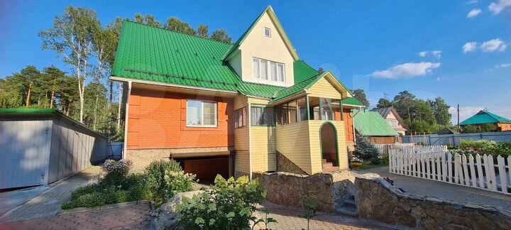 Дом 423 м² на участке 13 сот.