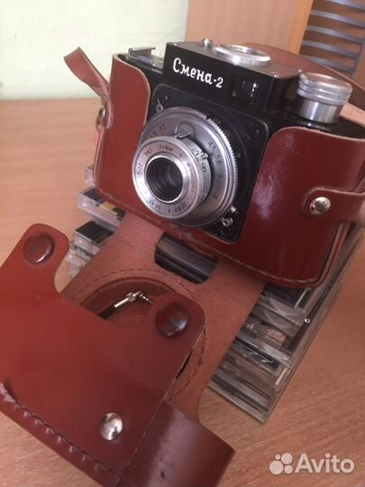 Плёночный фотоаппарат Смена - 2