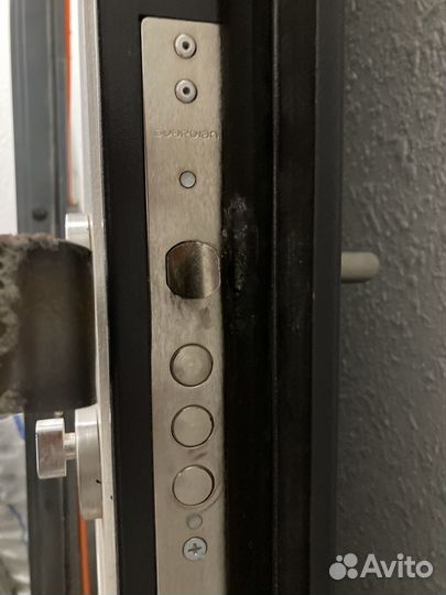 Б/у входная дверь Гардиан