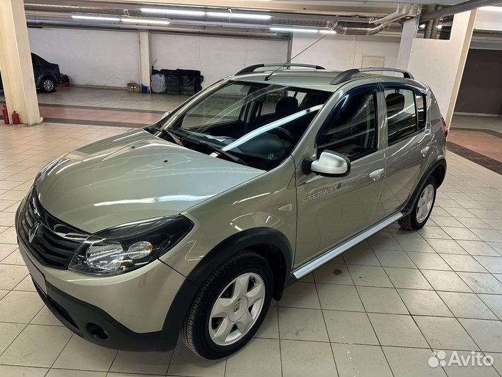 Renault Sandero Stepway 1.6 AT, 2012, 88 000 км