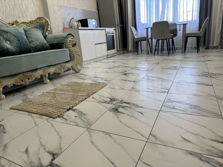 1-к. квартира, 37 м², 1/3 эт.