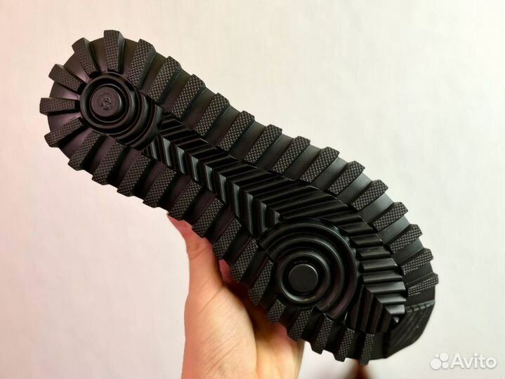 Кроссовки Calvin Klein долговечные