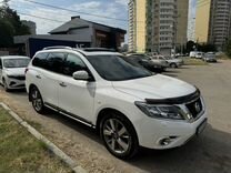 Nissan Pathfinder 3.5 CVT, 2016, 144 500 км, с пробегом, цена 2 280 000 руб.