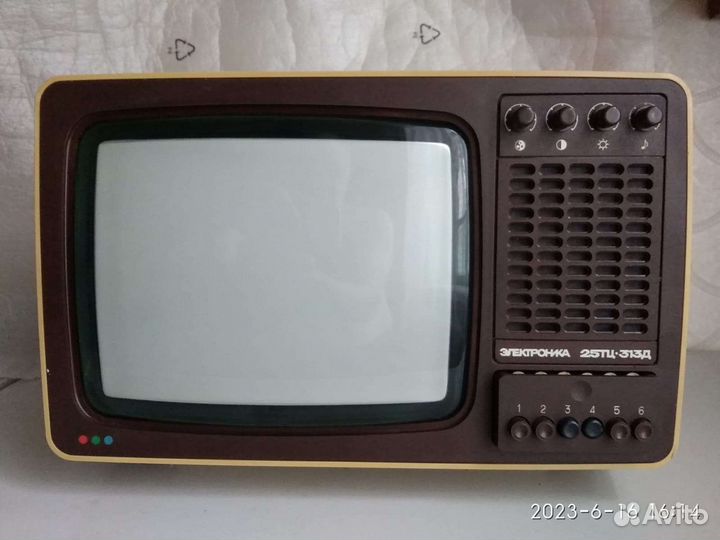 Телевизор Электроника