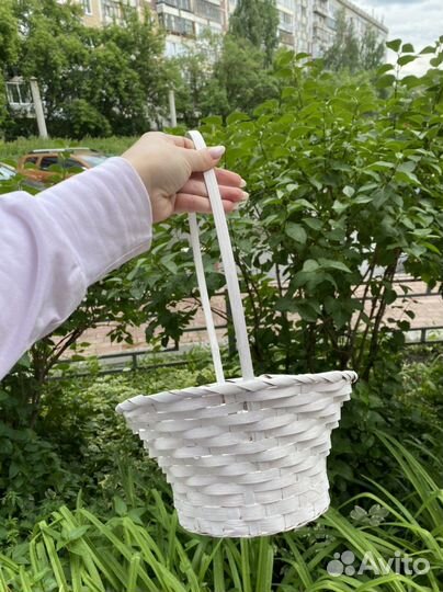 Корзина плетеная