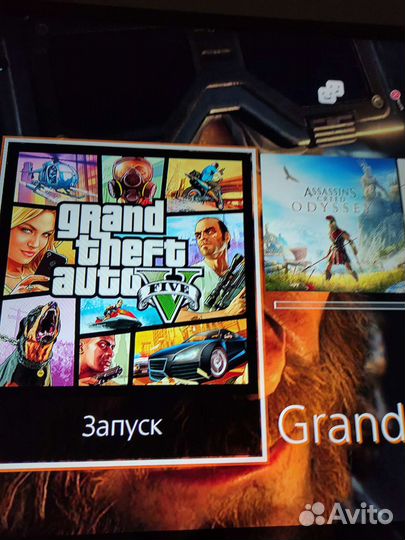 Ps4 pro 1tb 4k+54 игр 2 джойстика