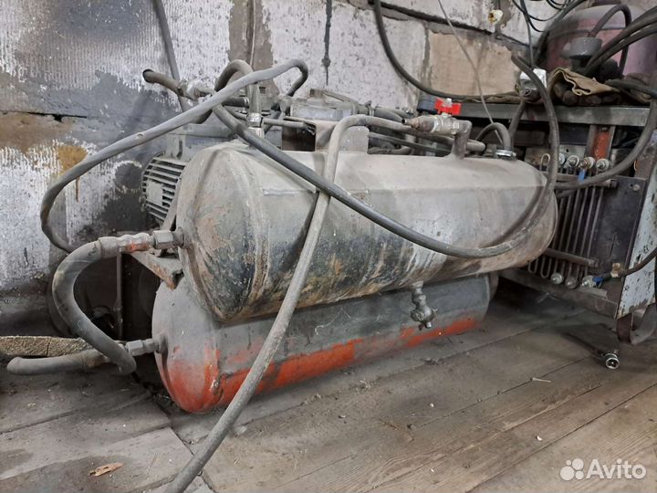 Компрессор