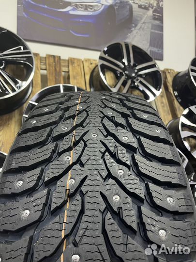 Nokian Tyres Hakkapeliitta 9 205/50 R17 93T
