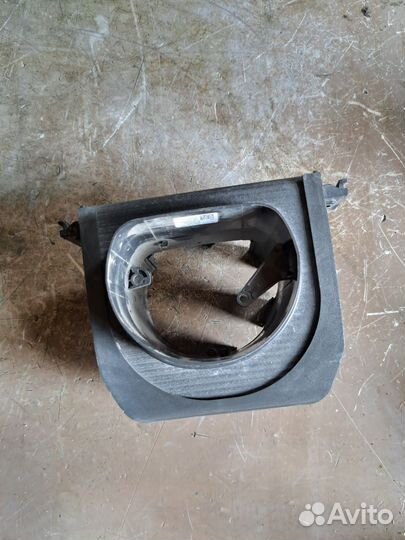 Кожух рулевой колонки Mercedes W211