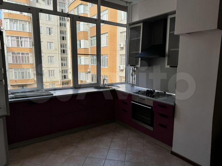 2-к. квартира, 66 м², 3/7 эт.