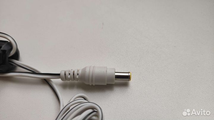 Блок питания 12v 1.5A