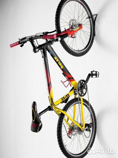 Крепление для велосипеда на стену Peruzzo Roda Per