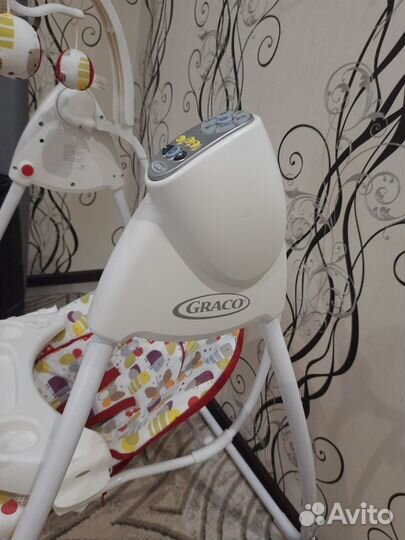 Детские электронные качели graco