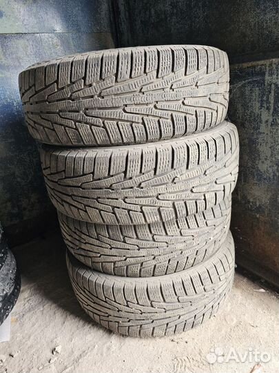 Nokian Tyres Hakkapeliitta R 235/65 R17 108R