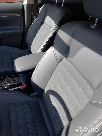 Mitsubishi Outlander, 2021