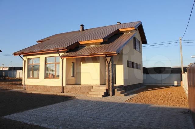 Дом 188 м² на участке 9 сот.