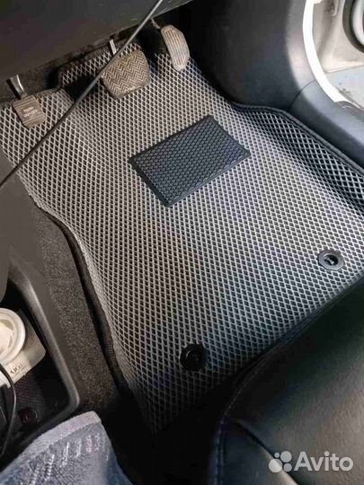 Коврики EVA на полик Тойота Гайа