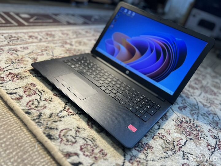 Мощный Ноутбук HP Amd A6-9220/6гб/R5 M330