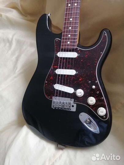Гитара Fender Stratocaster с историей