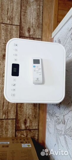 Royal clima Tesoro RM-TS28C-E