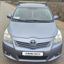 Toyota Verso 1.8 MT, 2011, 255 000 км, с пробегом, цена 1 099 000 руб.