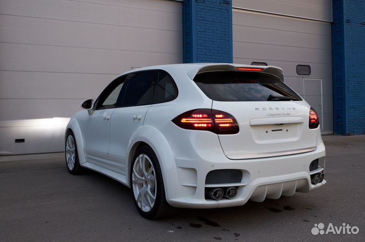 Задние фонари LED на Porsche Cayene 958