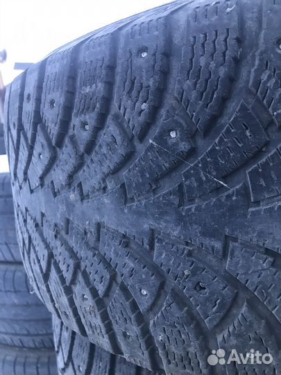 Nokian Tyres Hakkapeliitta 4 235/55 R17
