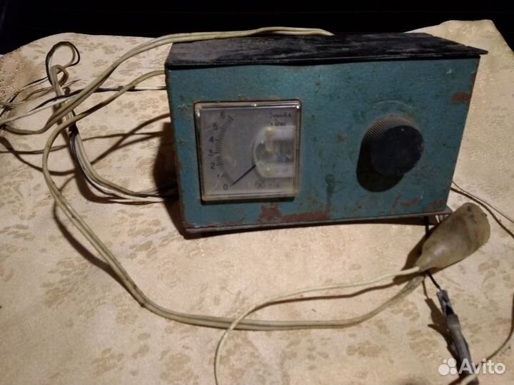 Зарядное устройство