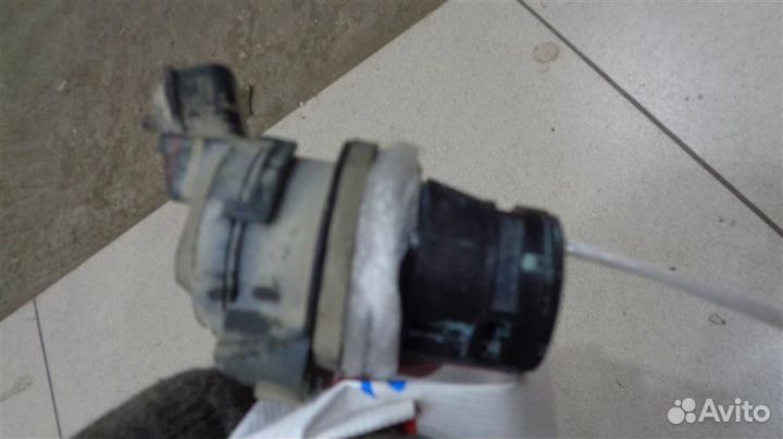 Насос омывателя Toyota Camry XV50 2011-2017