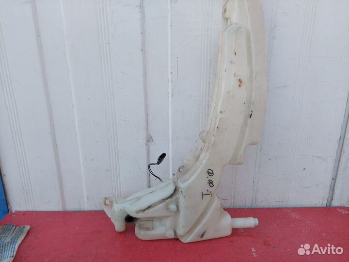 Бачок омывателя Ford Focus 1