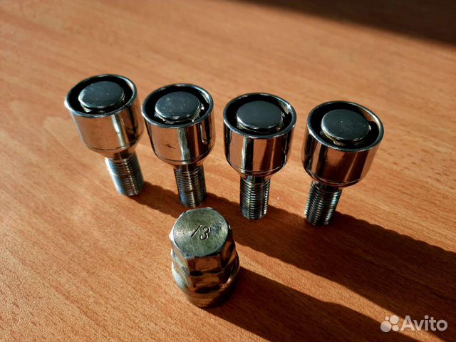Болты секретки на колеса M12 х 1.5