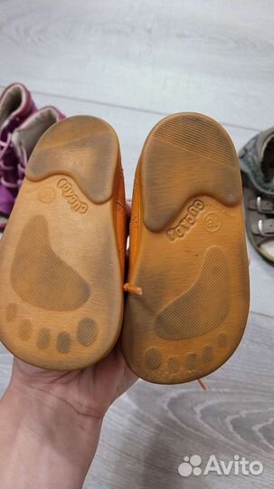 Босоножки детские 18-19р отдам