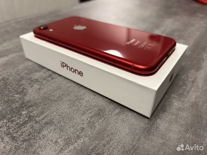 iPhone Xr, 64 ГБ