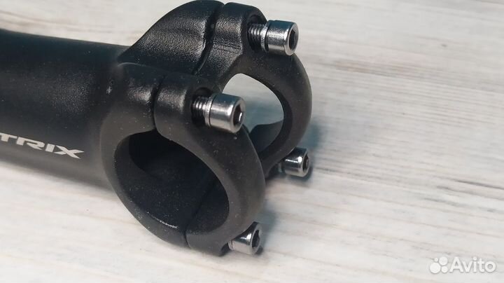 Вынос руля trix JB-8211F для б/резьбовой вилки