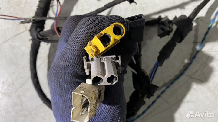 Проводка передних дверей BMW 5 series E34