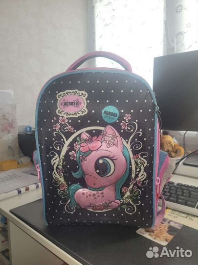 Школьный рюкзак