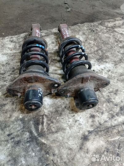 Амортизаторы задние Фольксваген Пассат б-5 Квадро
