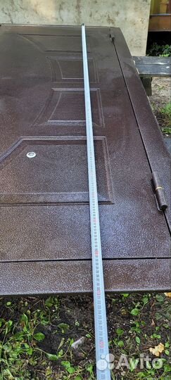 Дверь входная металлическая бу