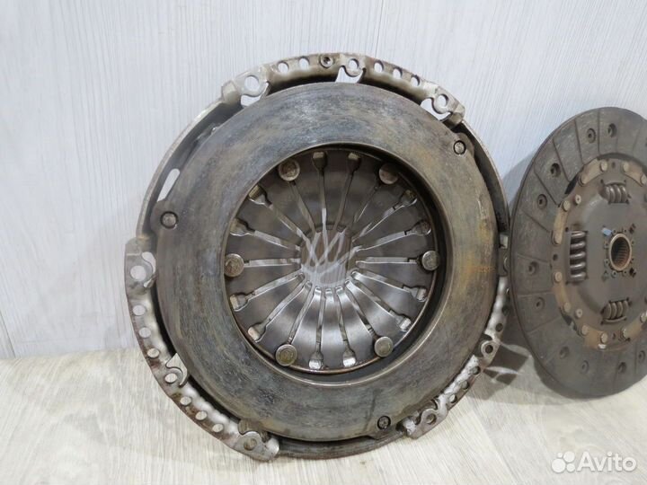 Сцепление комплект Volkswagen Polo