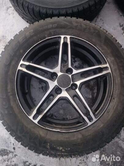 Литые диски r15 на ваз, в сборе