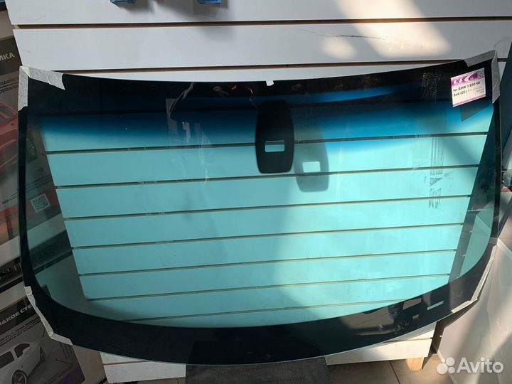 Лобовое стекло Бмв е90 e90