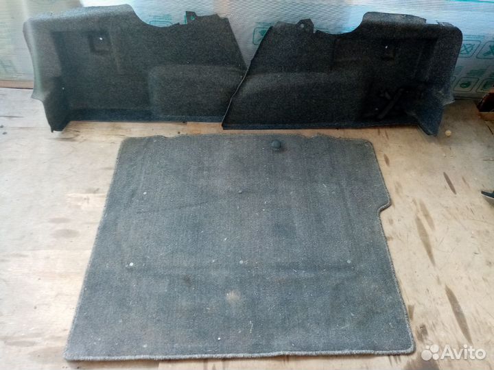 Обшивка багажника Iran Samand