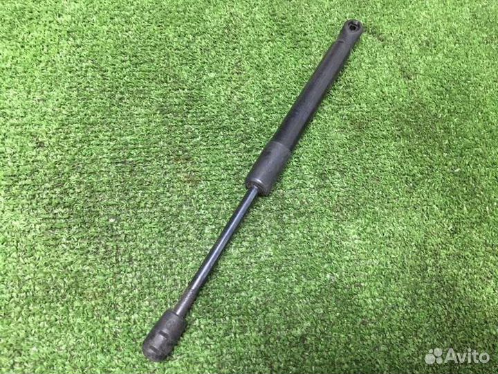 Амортизатор капота Bmw F25