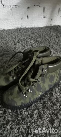Обувь женская 39 размер новая
