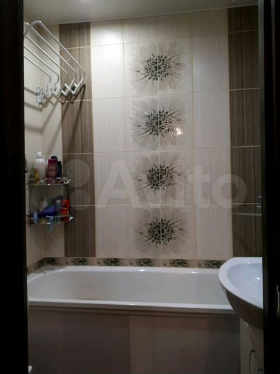 2-к. квартира, 53 м², 5/5 эт.